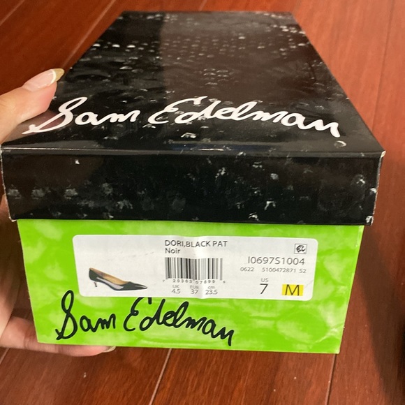 Sal Edelman Black Glossy Kitten Heels - Picture 6 of 6